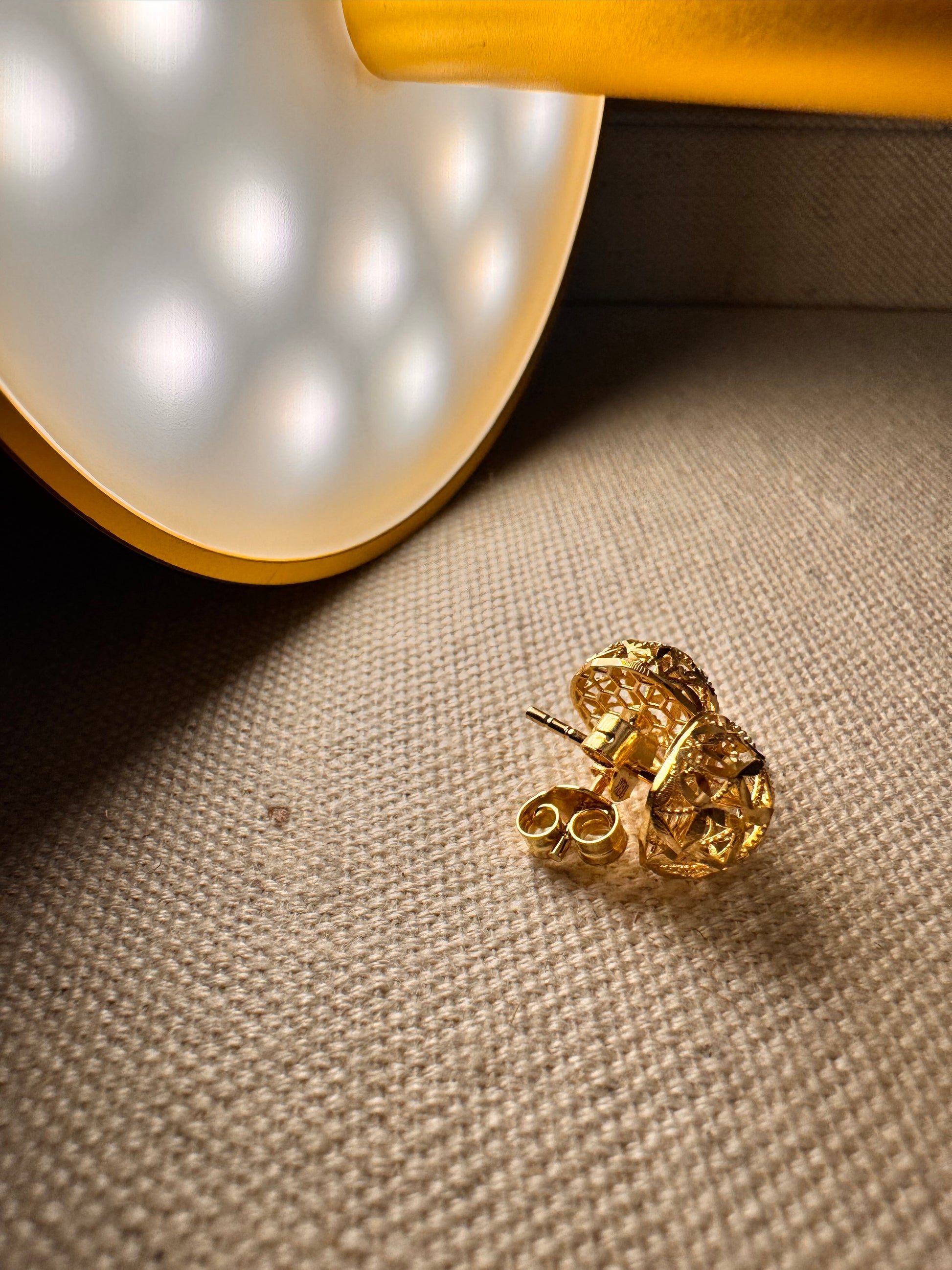 Earrings Half of World 18K