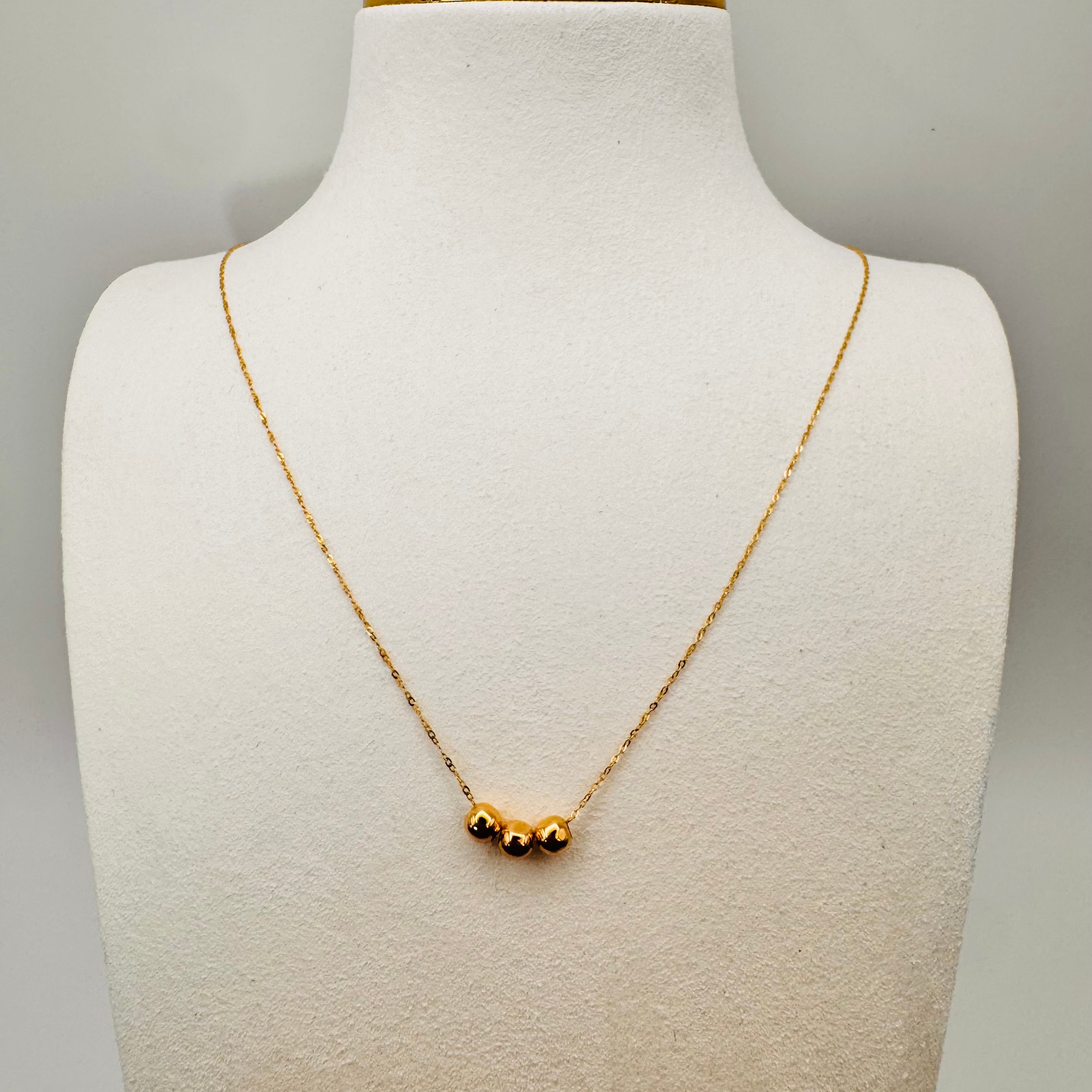 Three Golden Circles Chain 18k