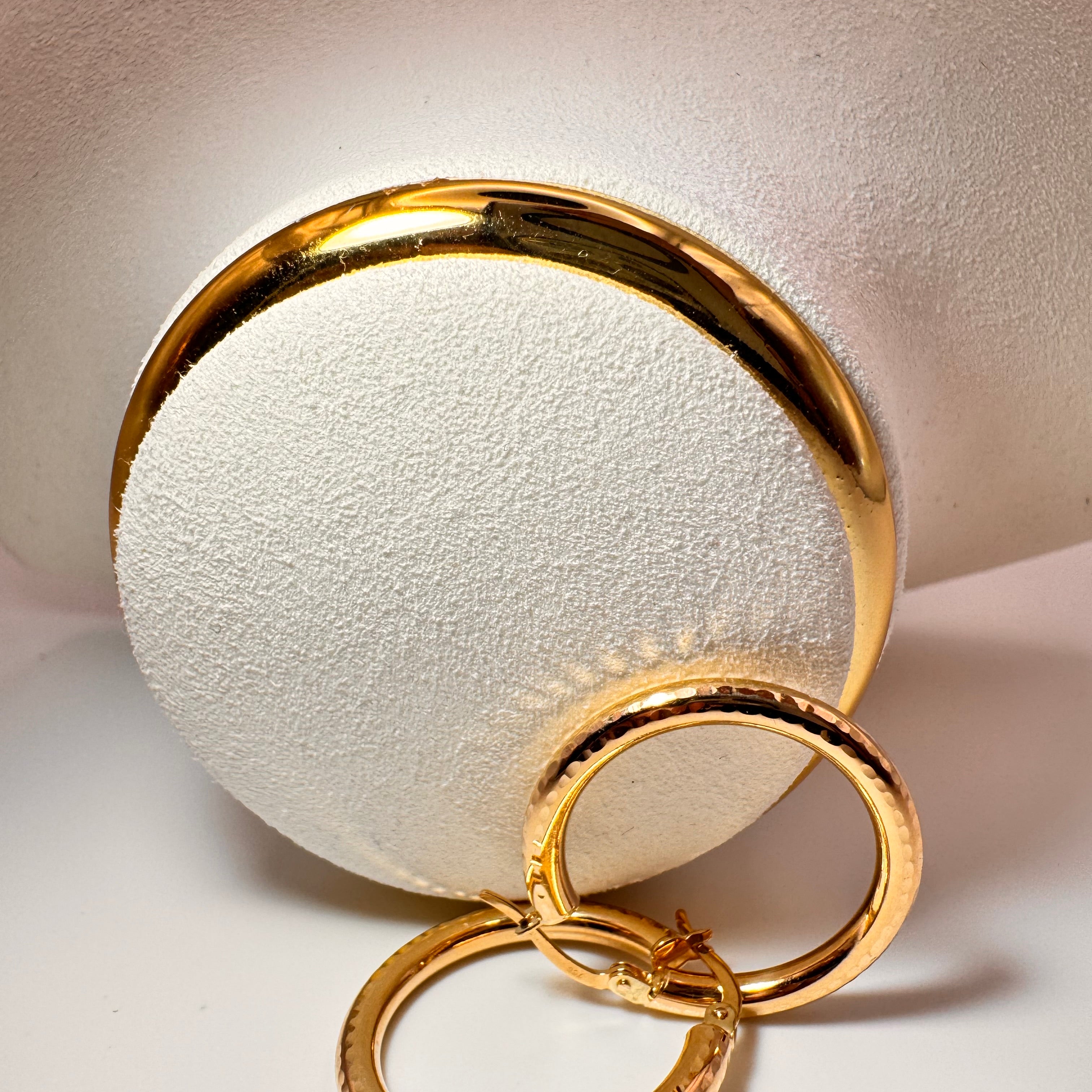 Classic Plain Hoops 18k