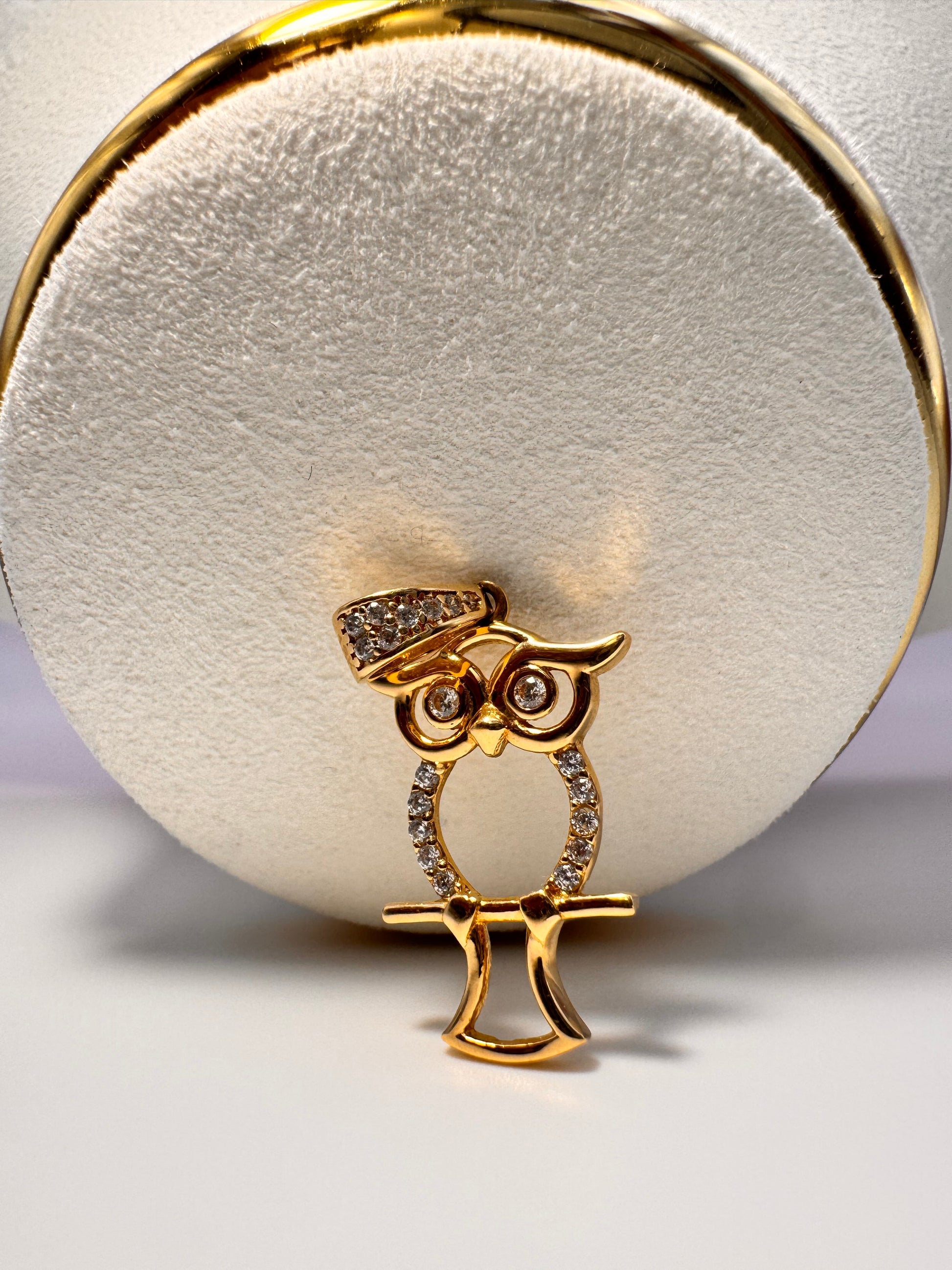 Owl-Shaped Charm 18k