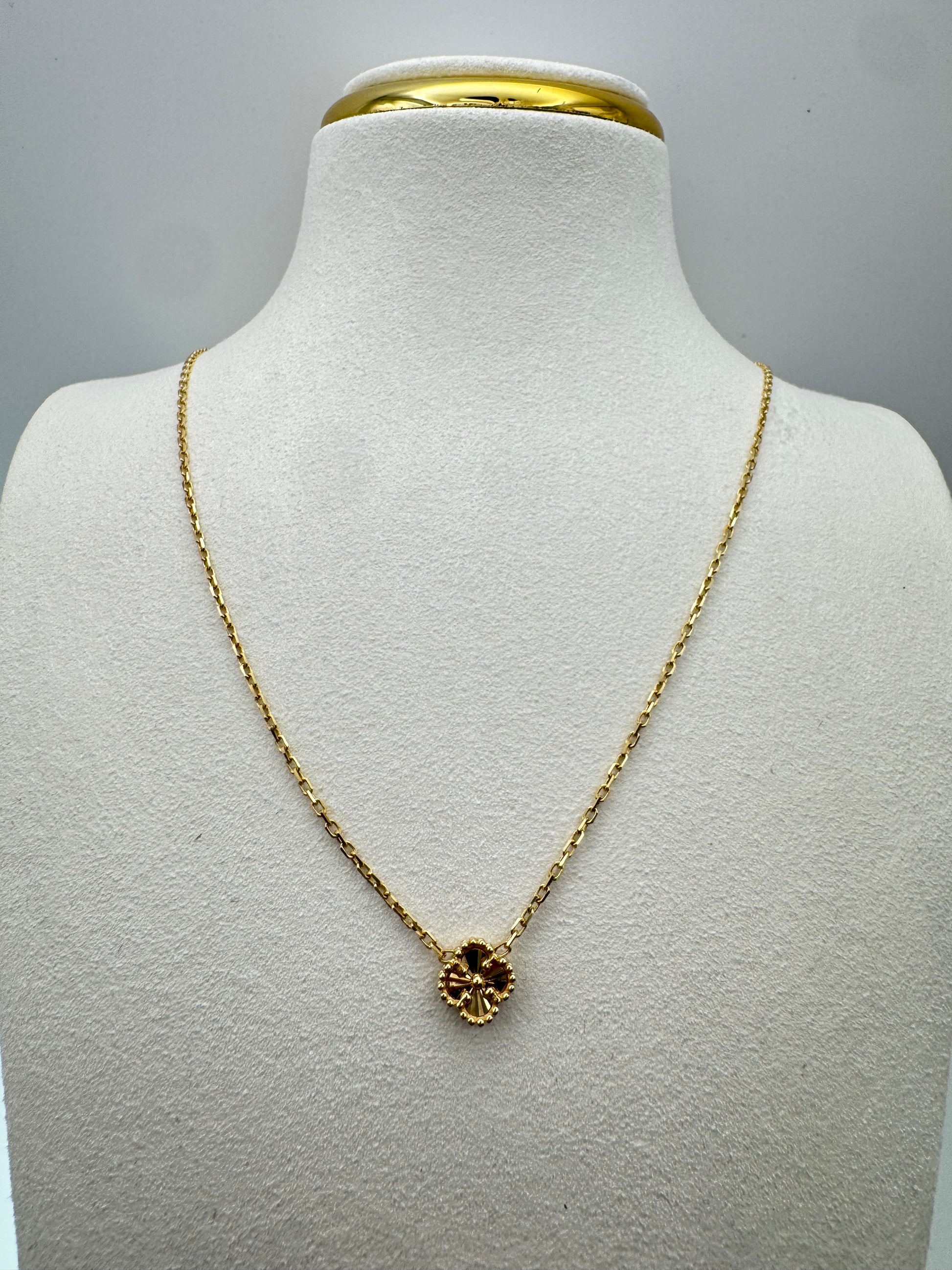 Golden Clover Chain 18k