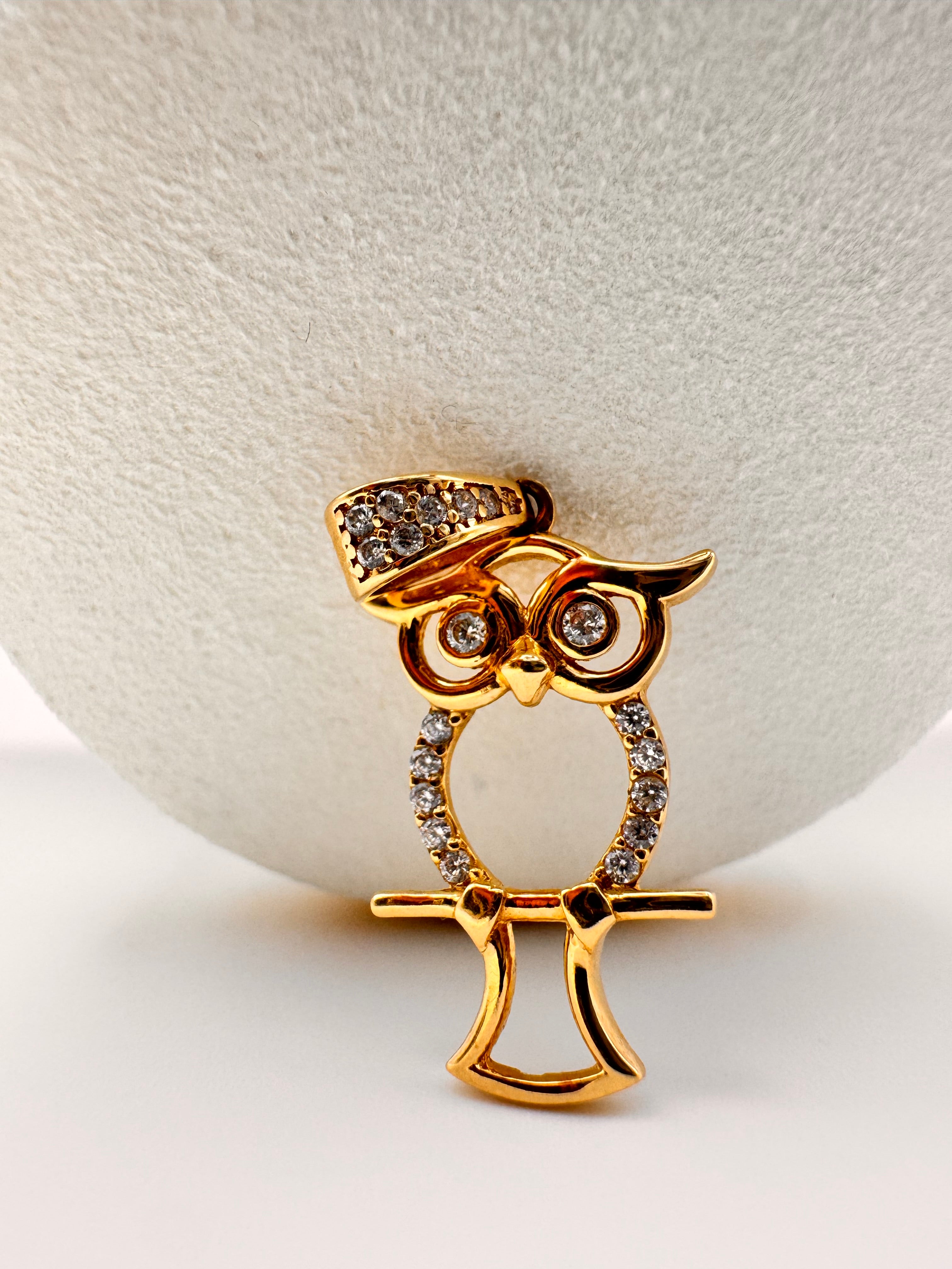 Owl-Shaped Charm 18k