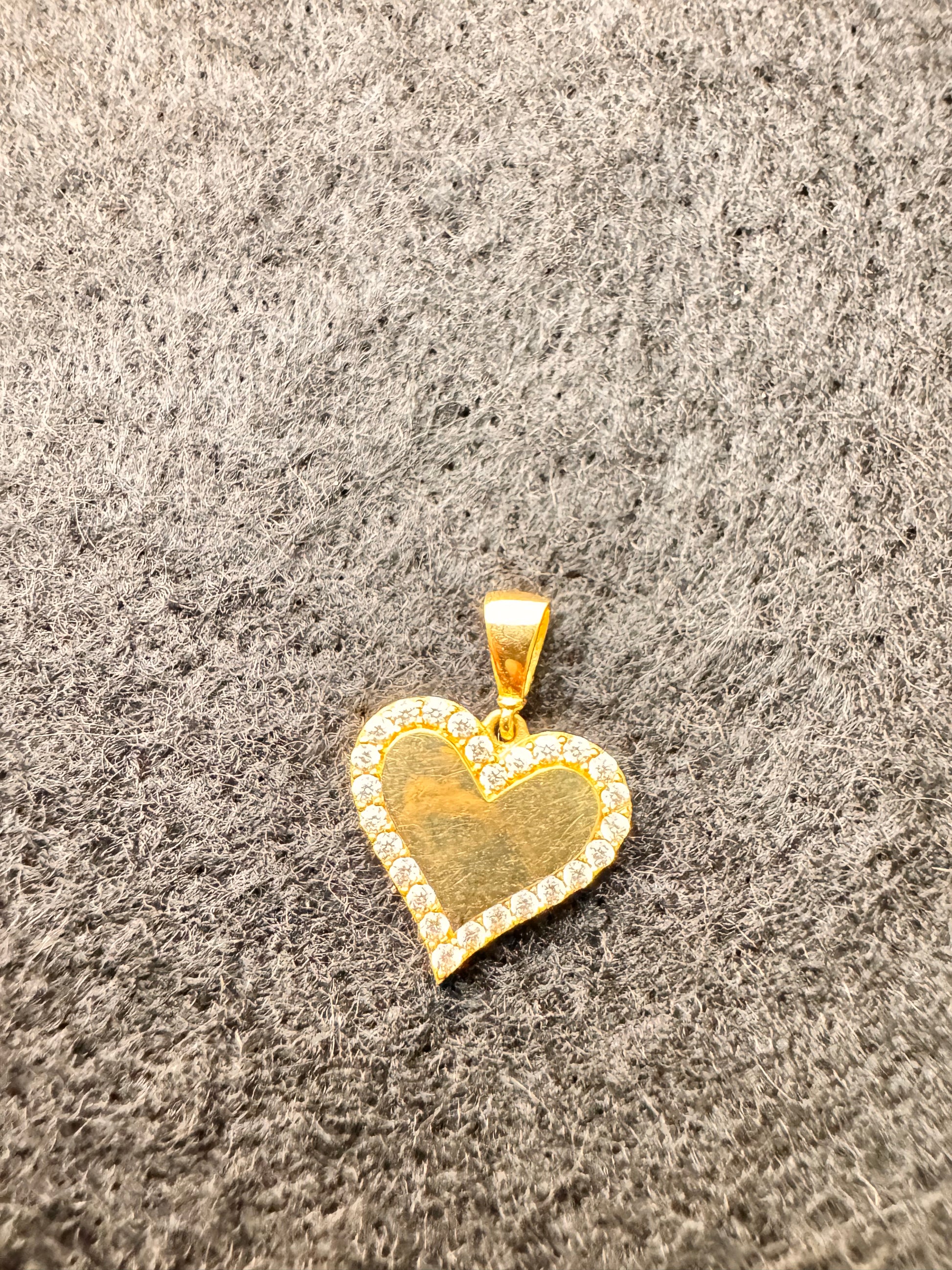 Heart Zirconia Charm 18k