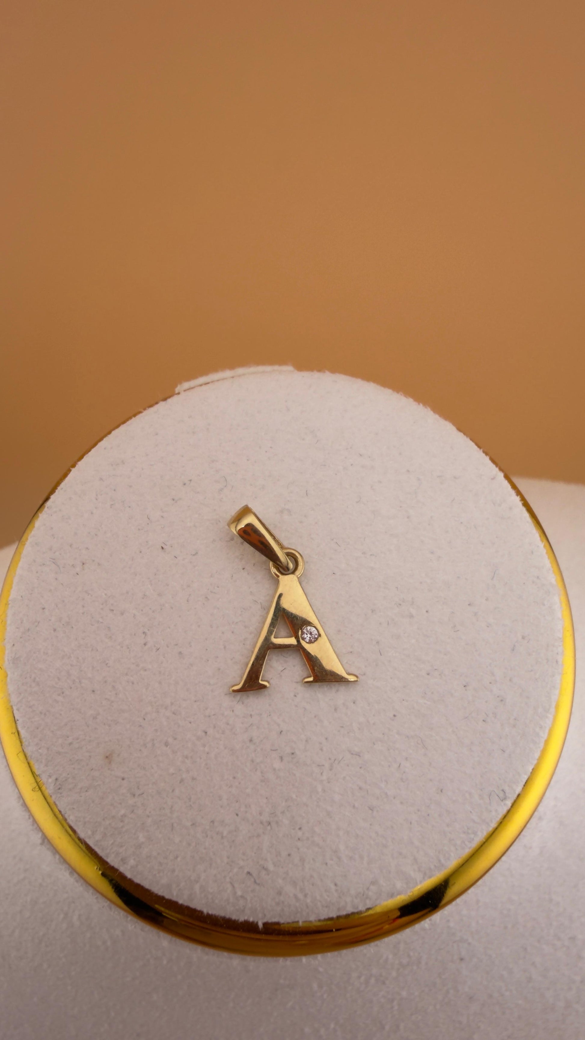 Initials Bracelet 18k.