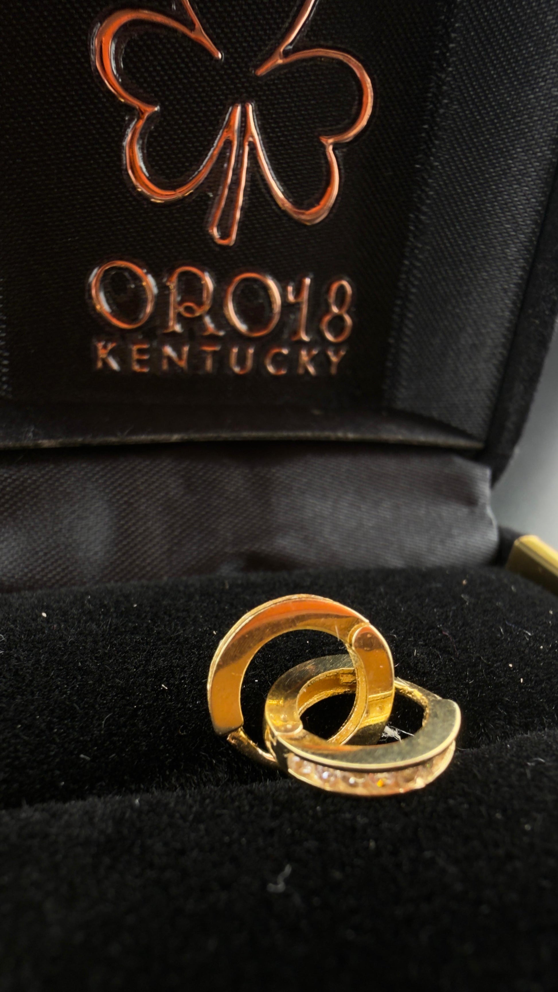 Classic Gold Hoops 18k