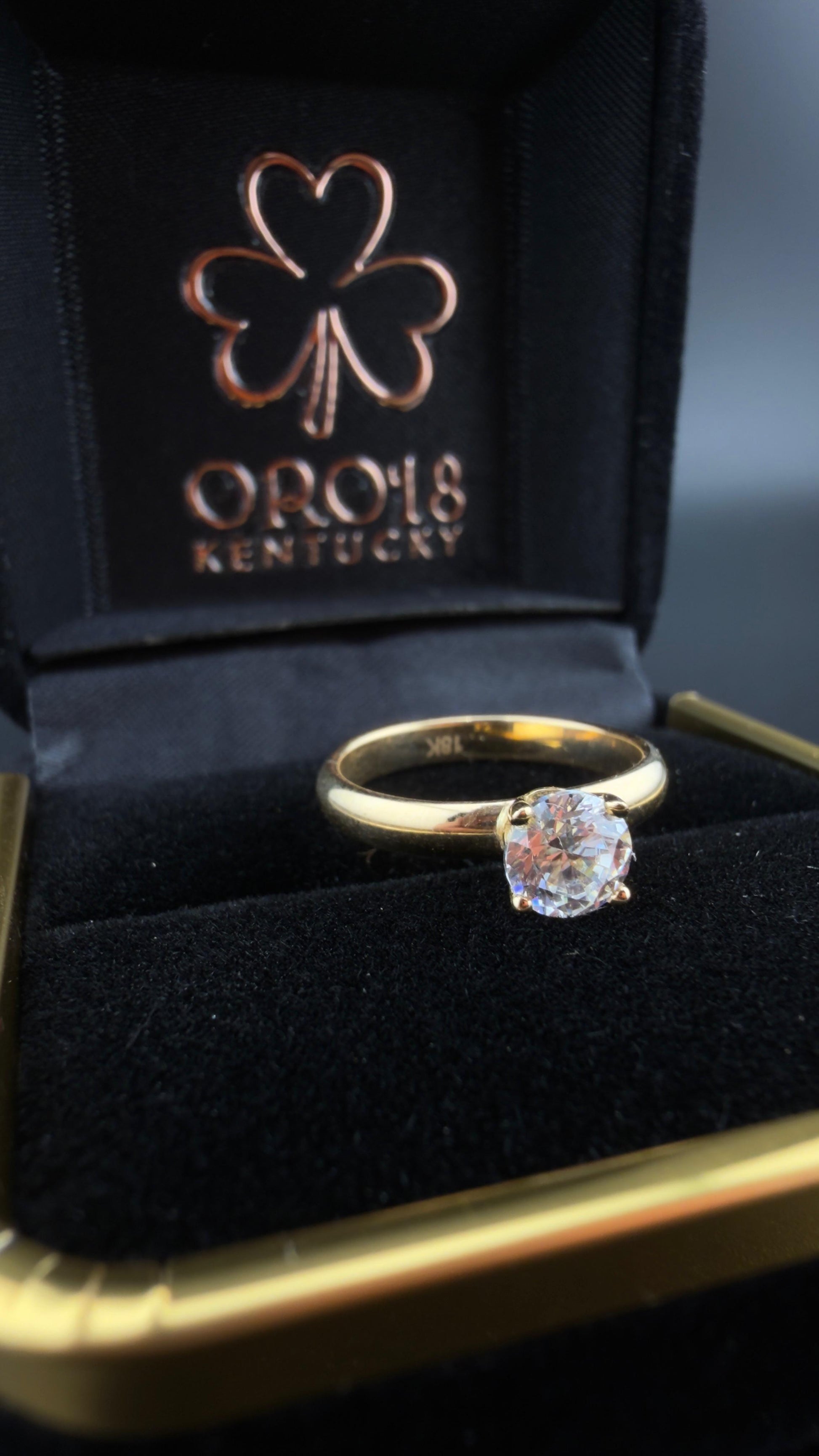 Solitary Ring 18k, 5,6,7.