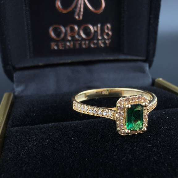 Square Green Ring 18k, 6,7,8.