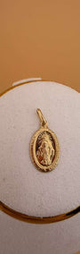 Virgin Milagrosa Pendant 18k