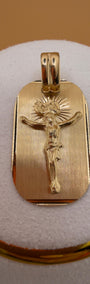 INRI Plaque Pendant 18k.