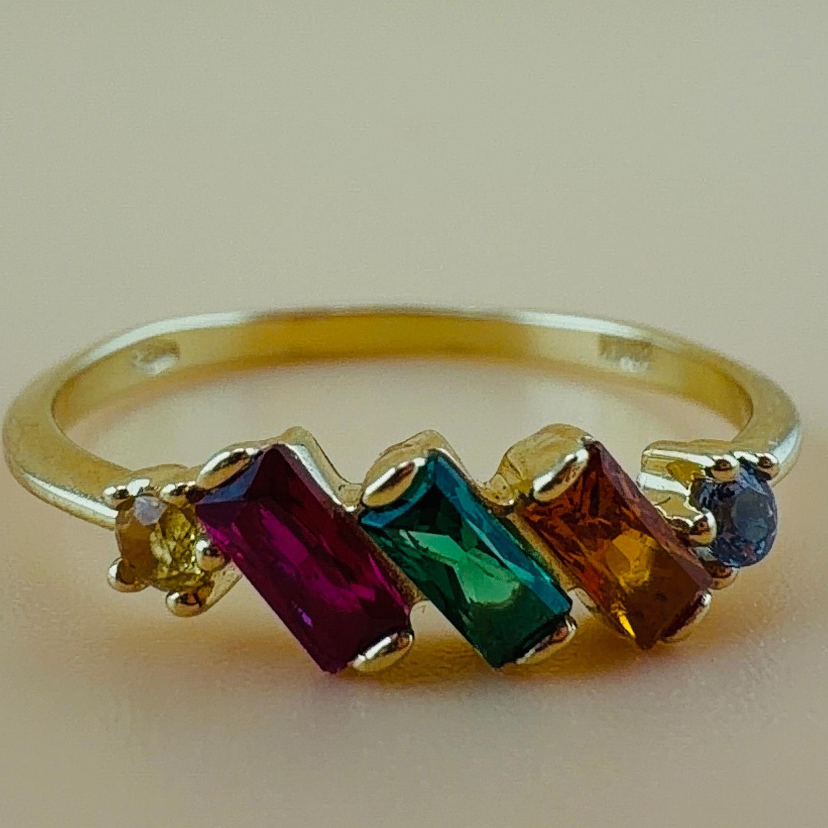 Aurora Ring 18k #5,5