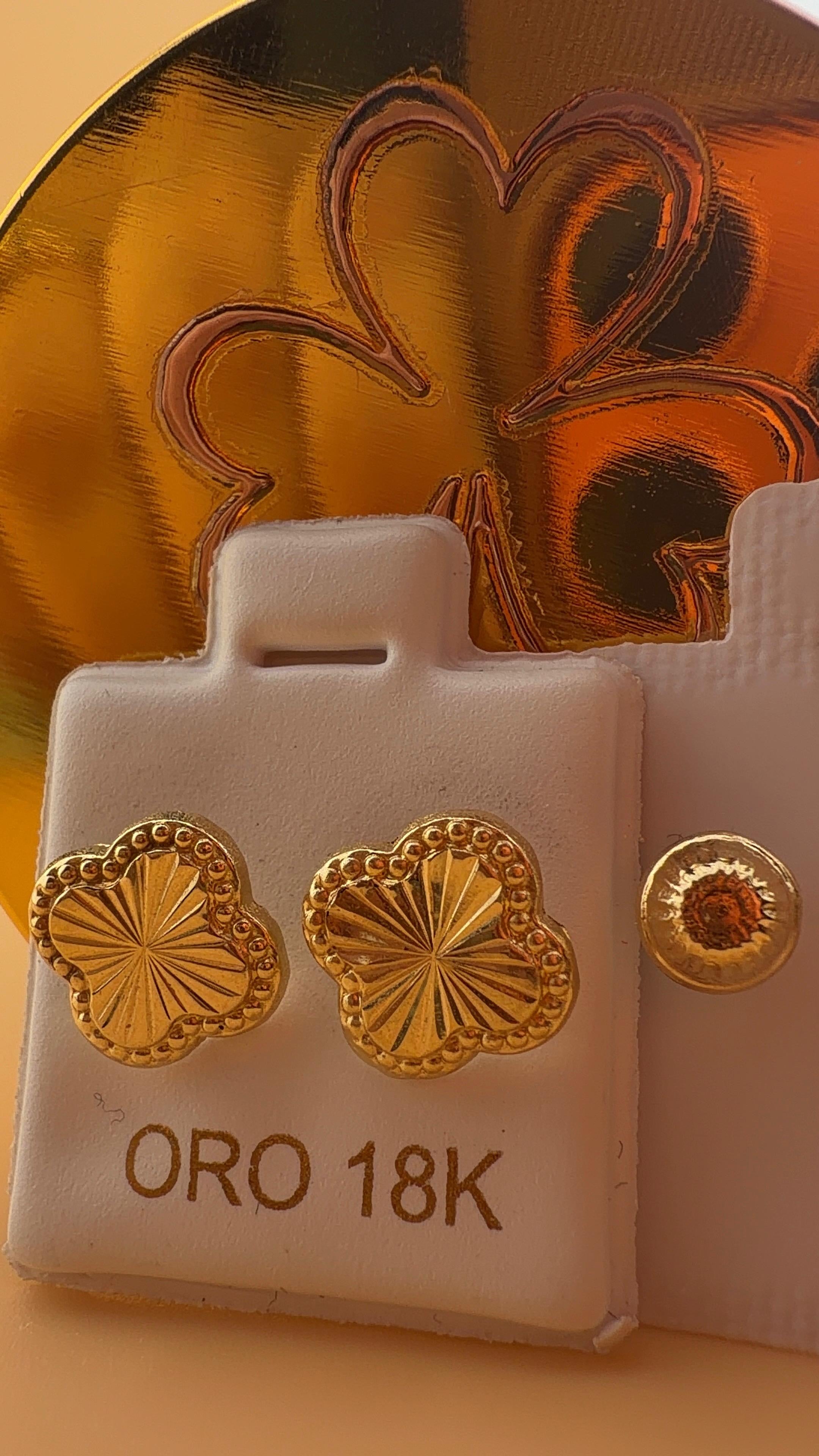 Double- V Earring 18k