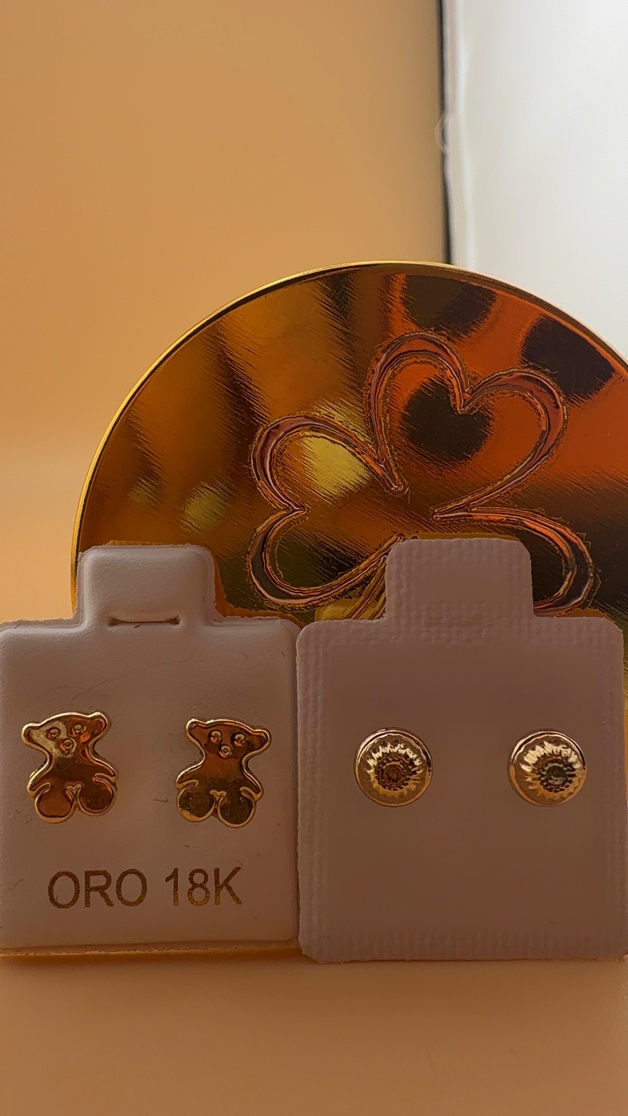Double-T Earring 18k.