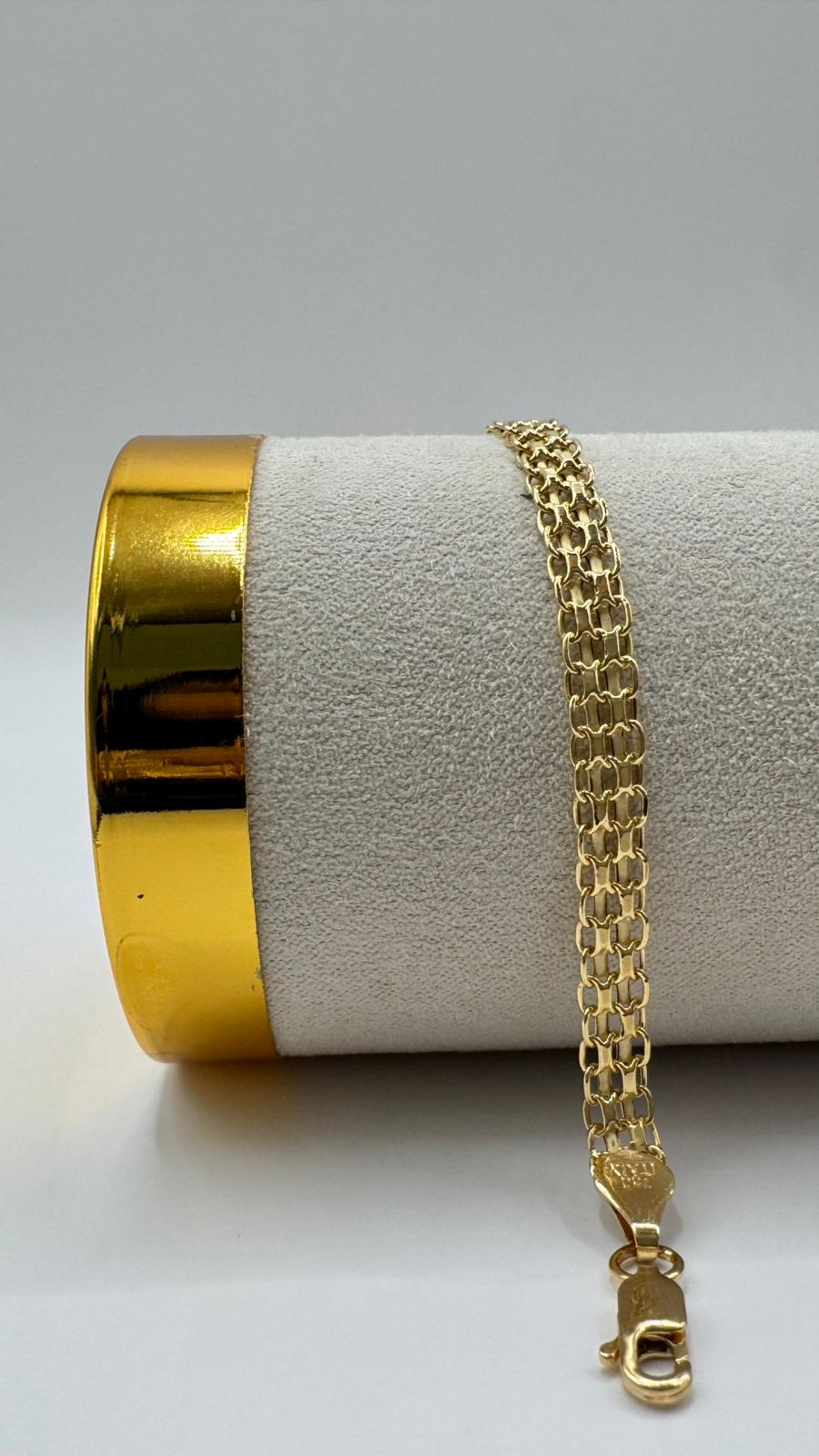 Chinese Bracelet 18k