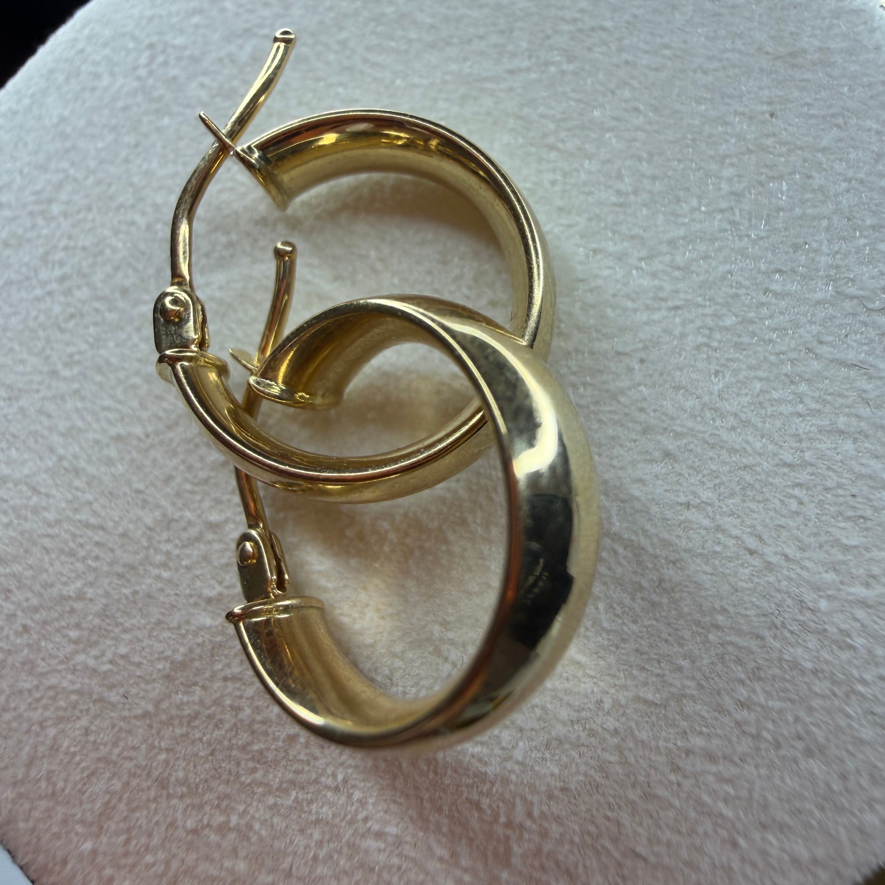 Lightweight Classic Hoops 18k