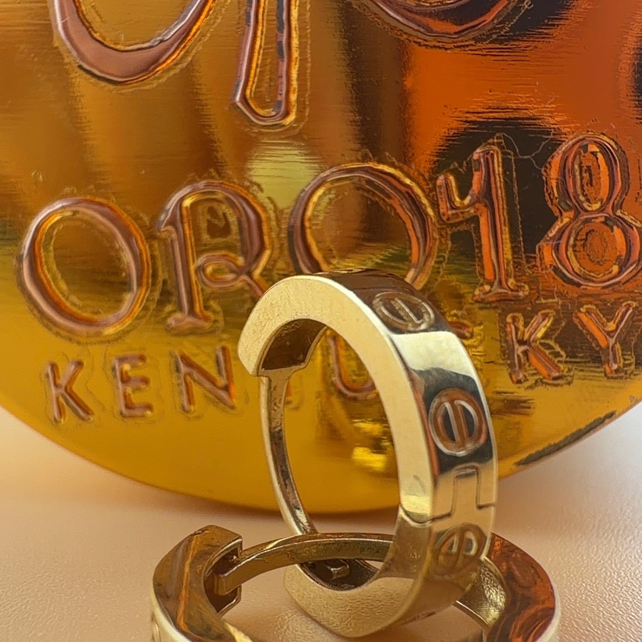 Double-C Hoop 18k.