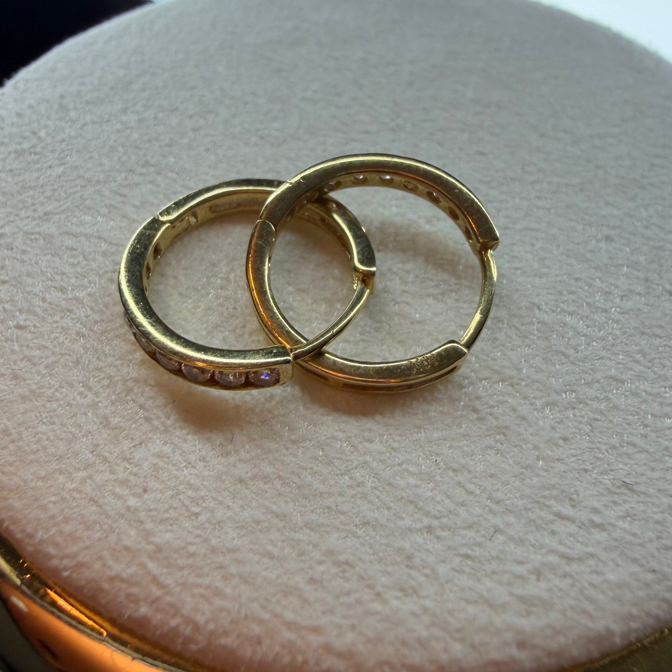 Point of Light Hoops 18k