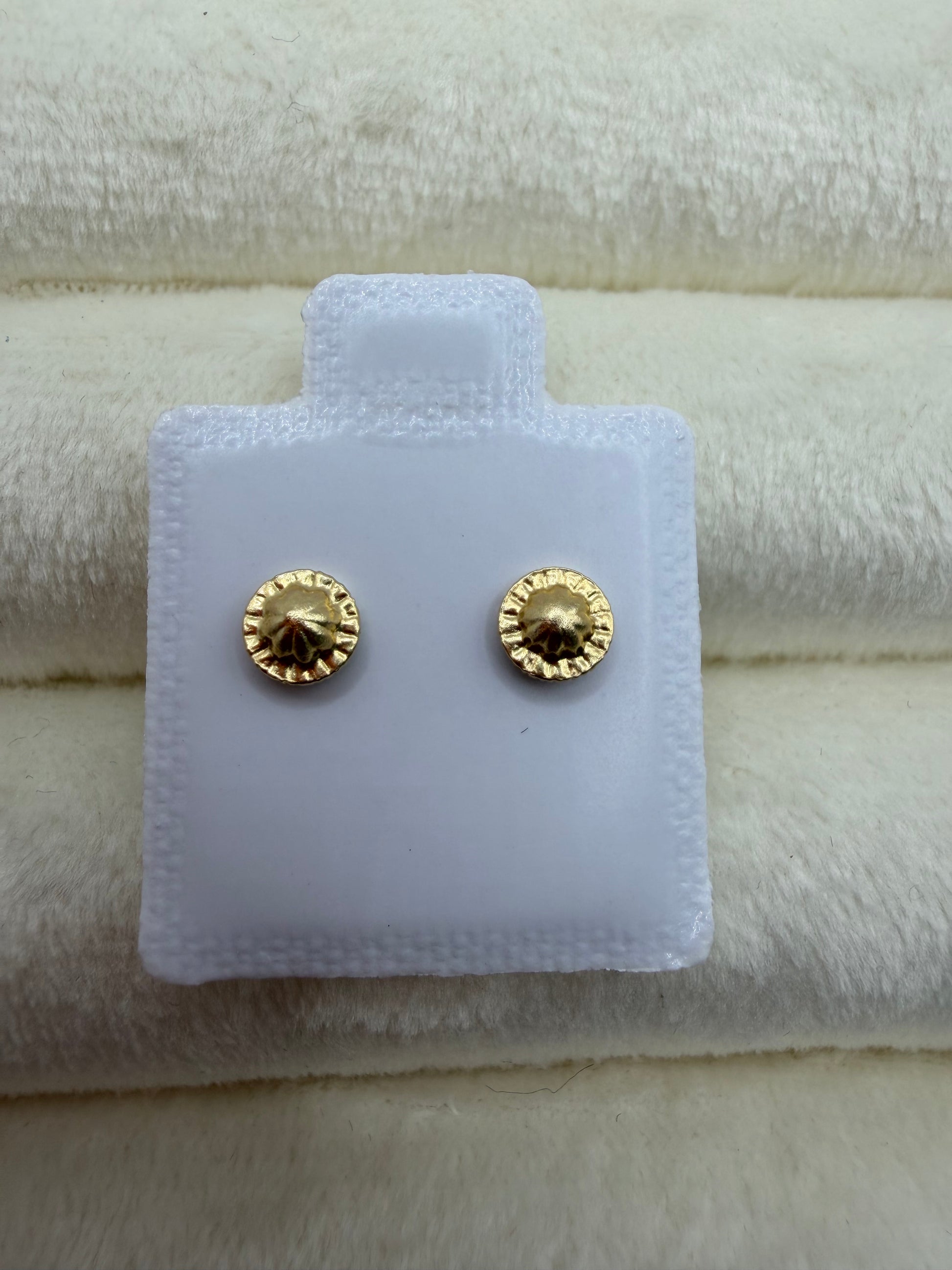Double- G Earrings 18k