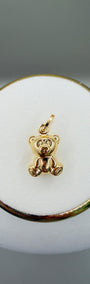 Teddy Bear Pendant 18k