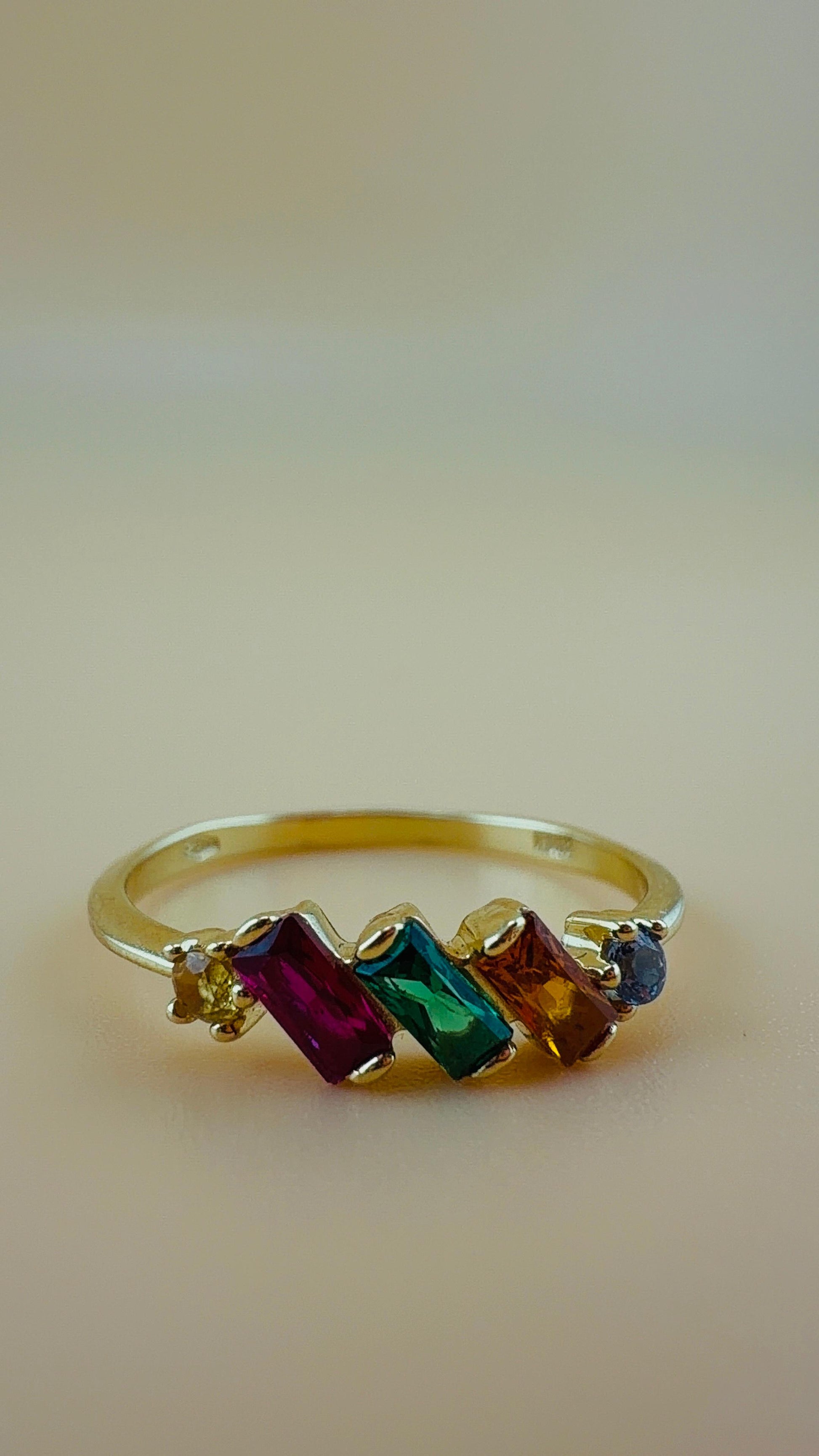 Aurora Ring 18k #5,5