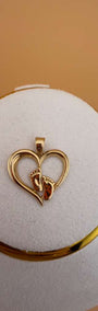 Heart with Footprints Pendant 18k