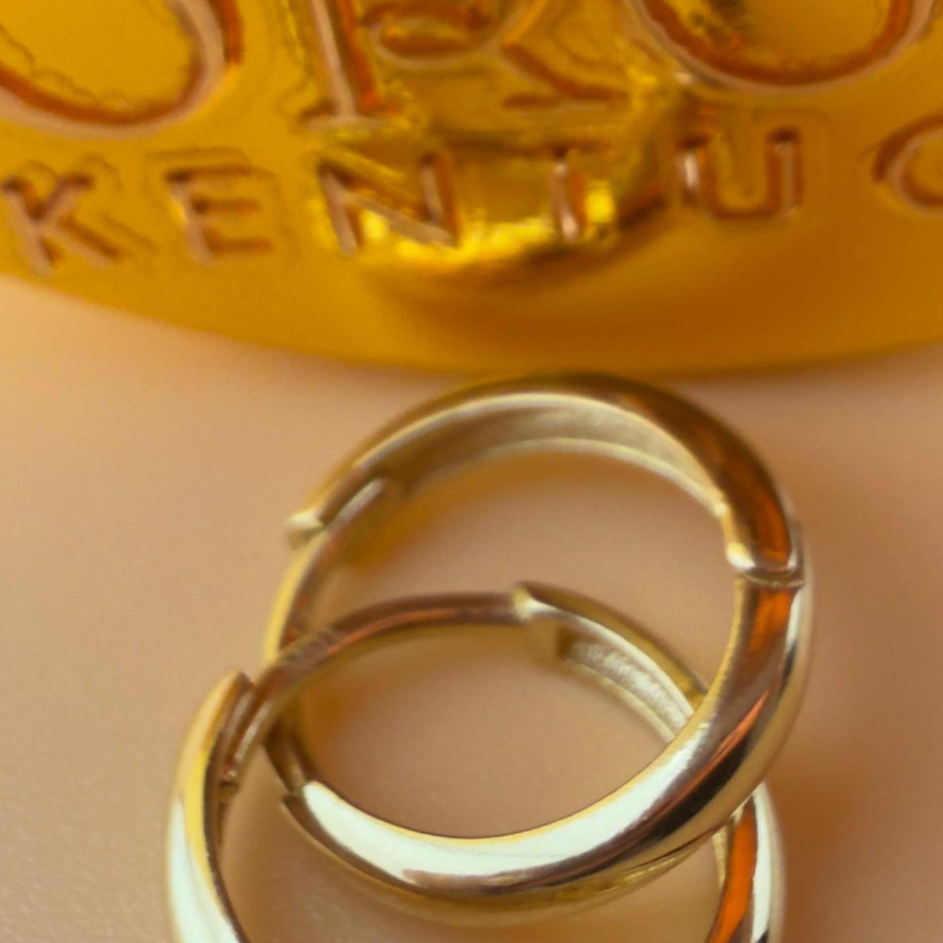 Candongas Hoop 18k.