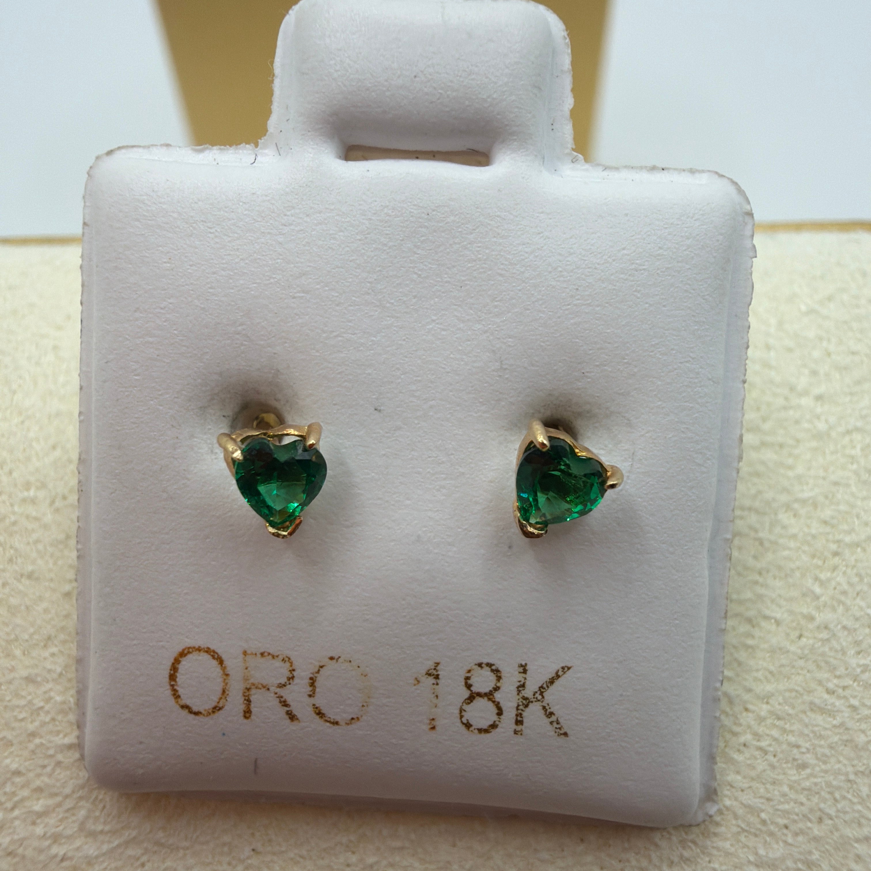 Emerald Heart Stud Earrings 18k