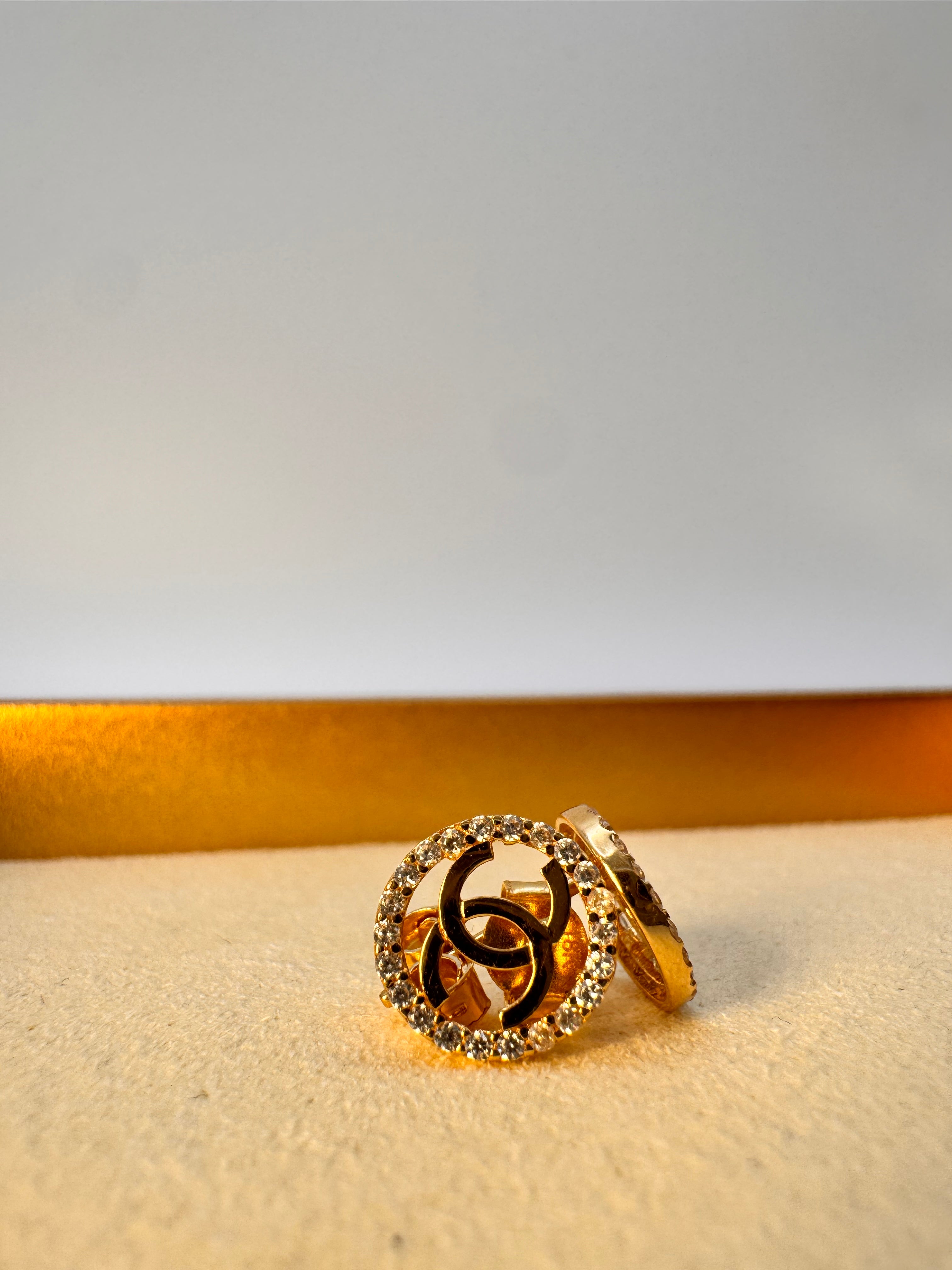 Brilliant Circle Earrings 18K