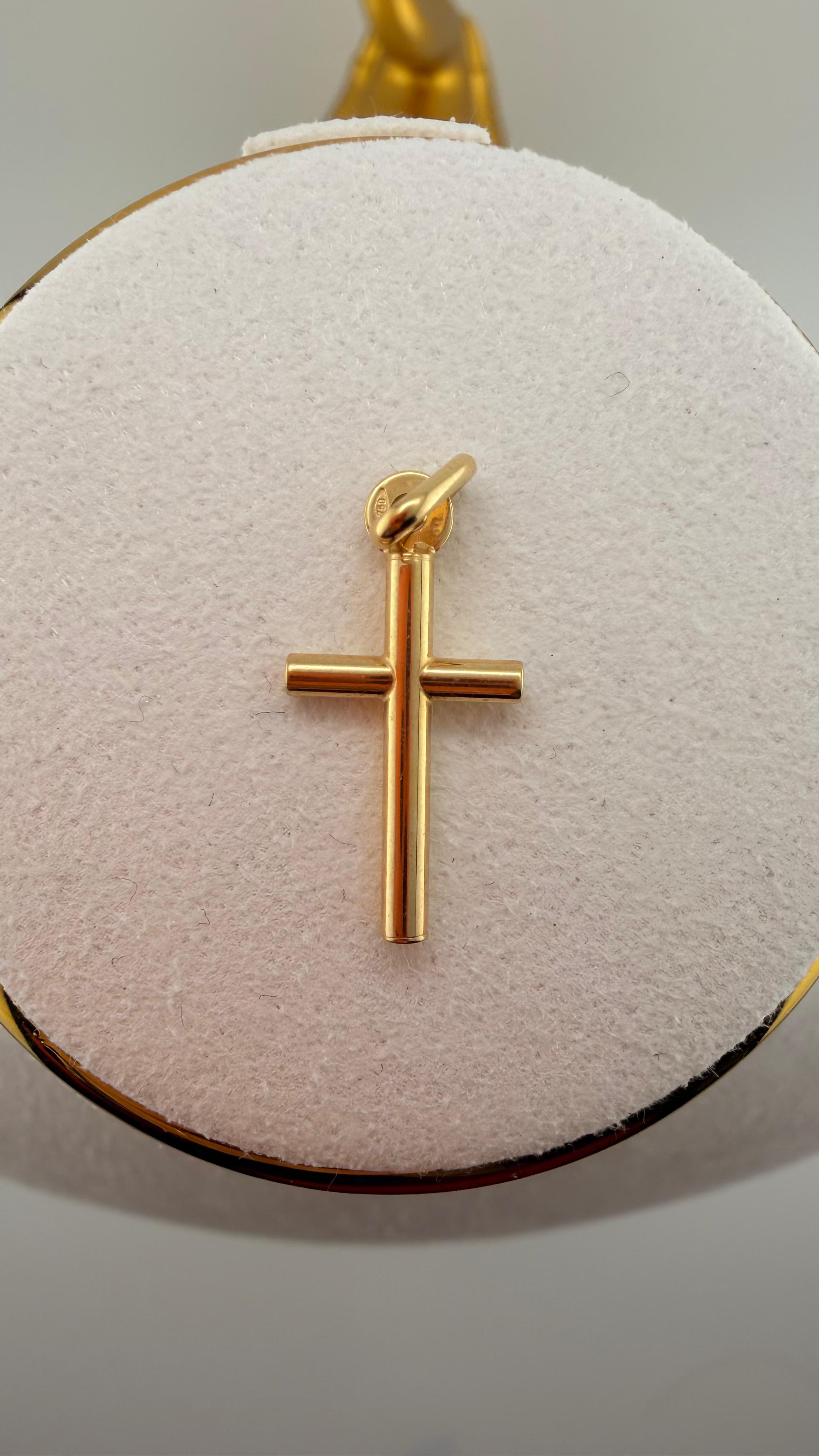 Plain Gold Cross Pendant 18k