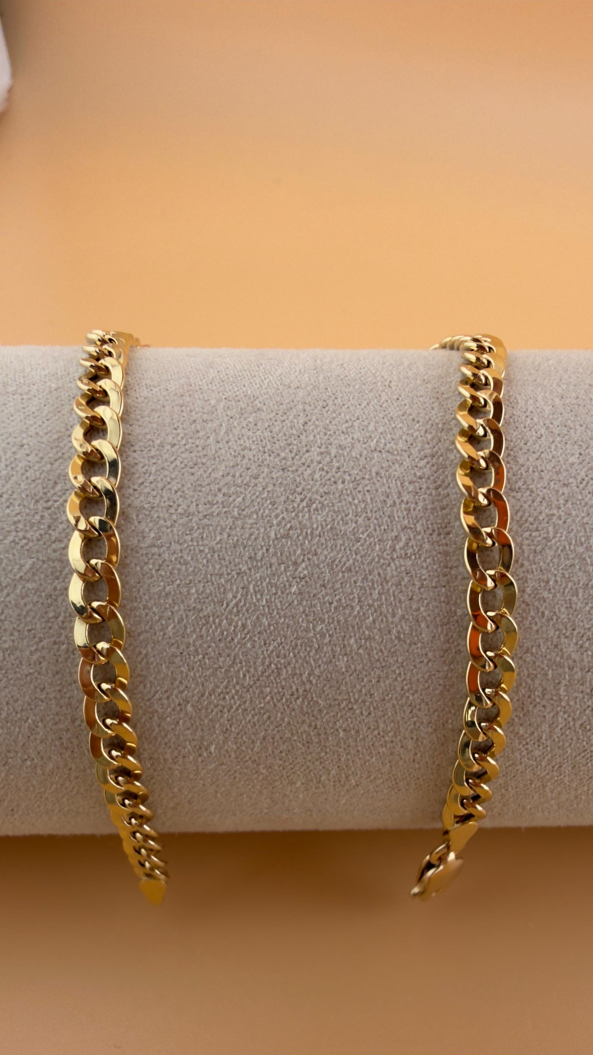 Cubalink flat Bracelet 18k, 21cm.