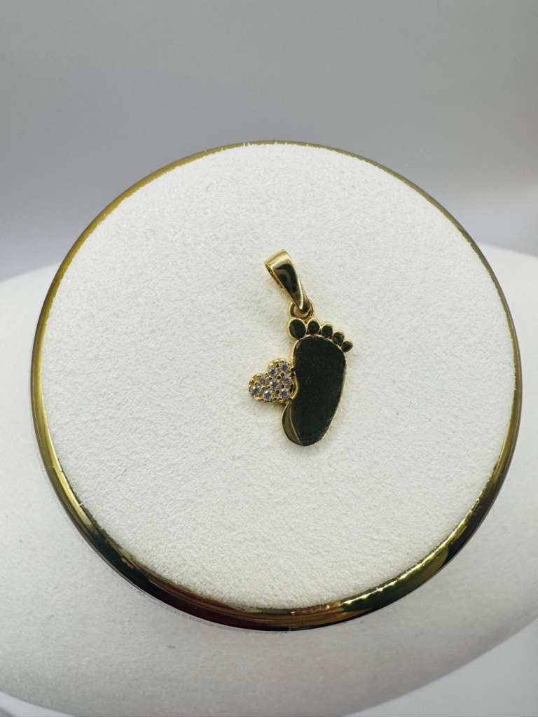 Mini Foot Pendants 18k