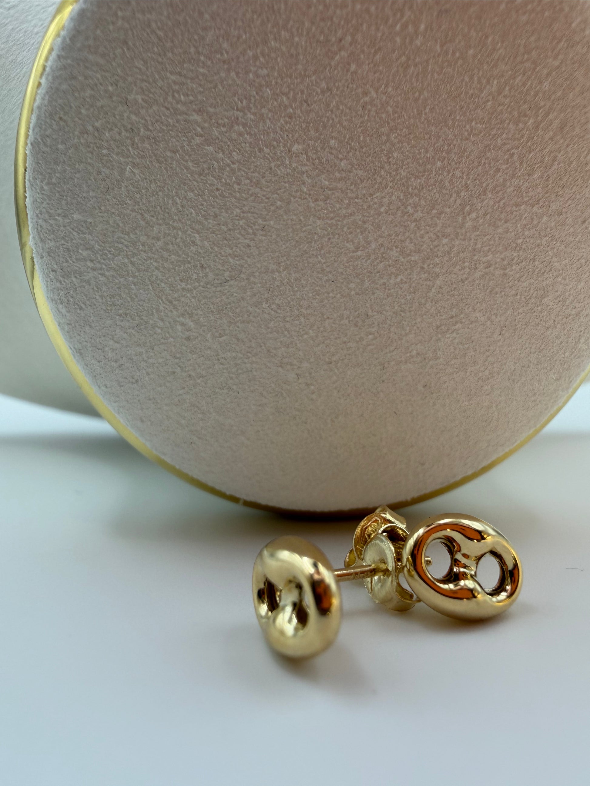 Double-G Earrings 18k