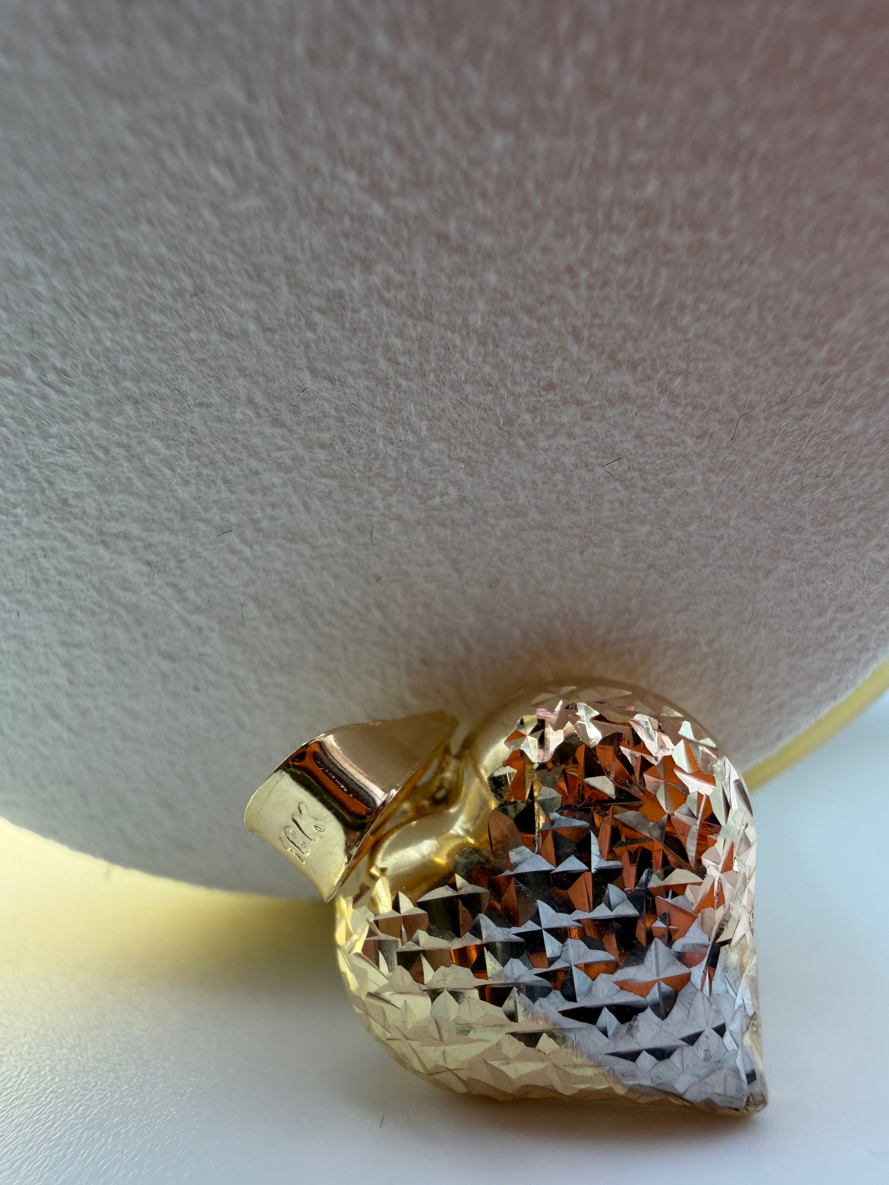 Three-Colored Heart Pendant 18k