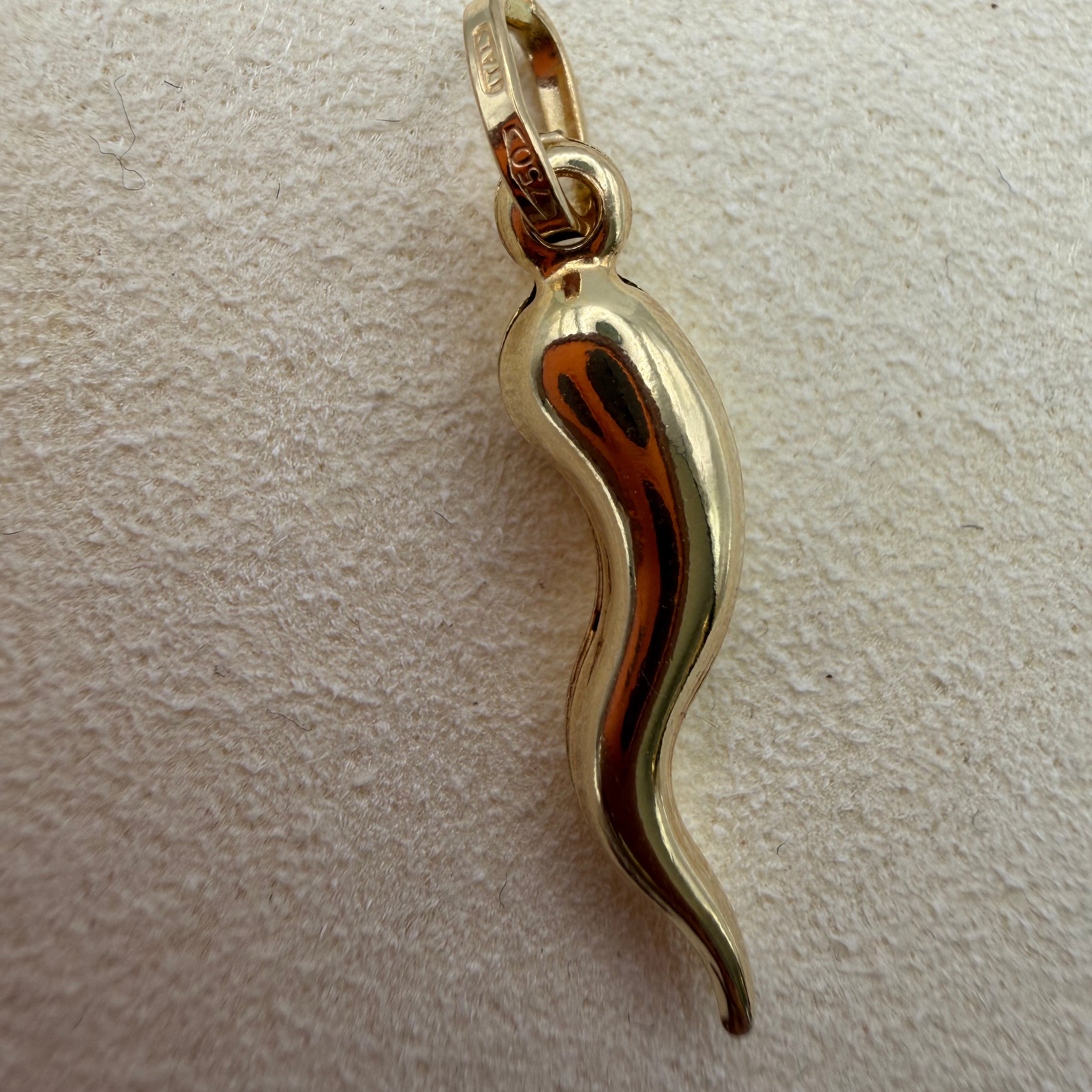 Cornicello Gold Pendant 18k