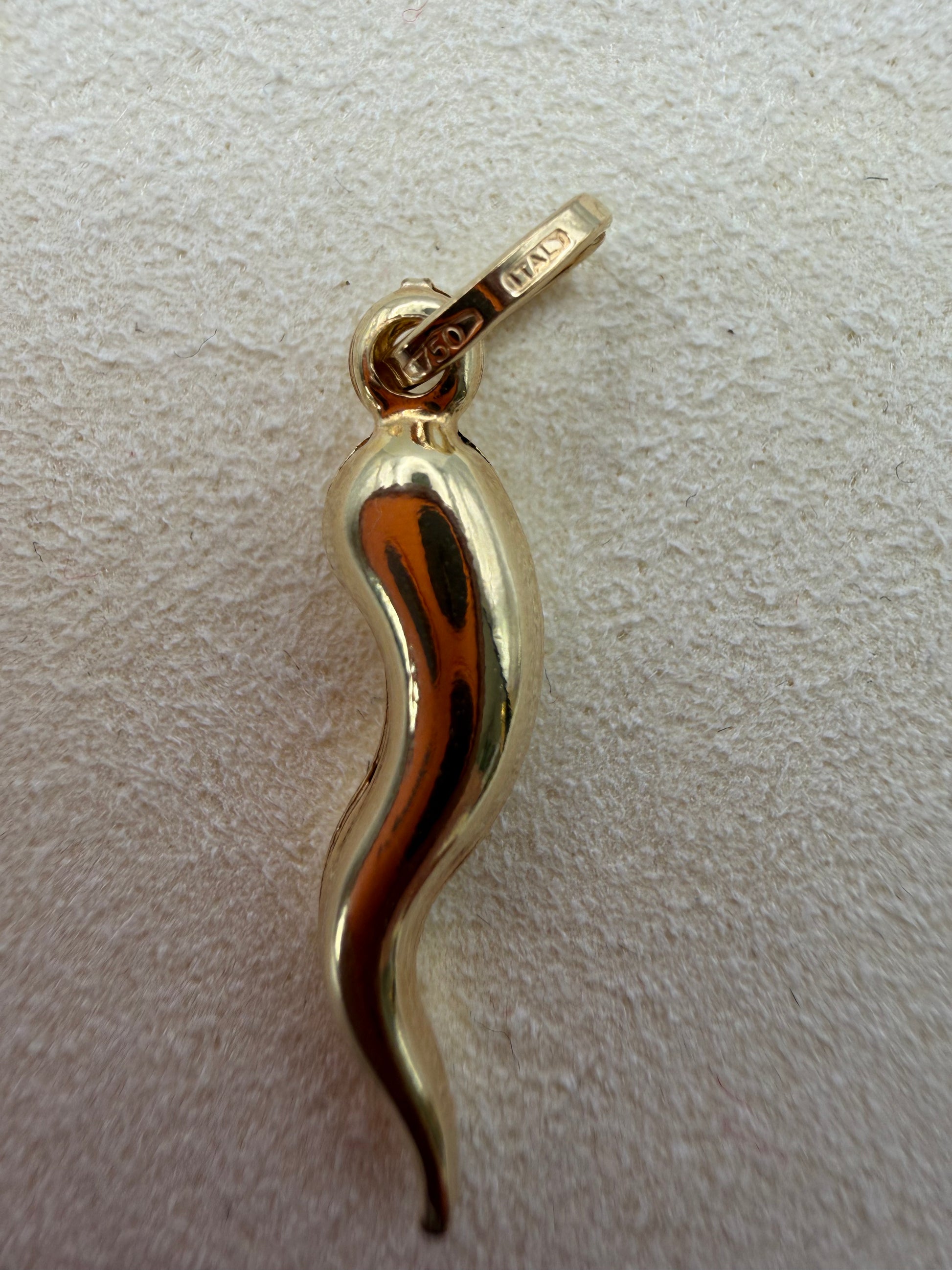 Cornicello Gold Pendant 18k