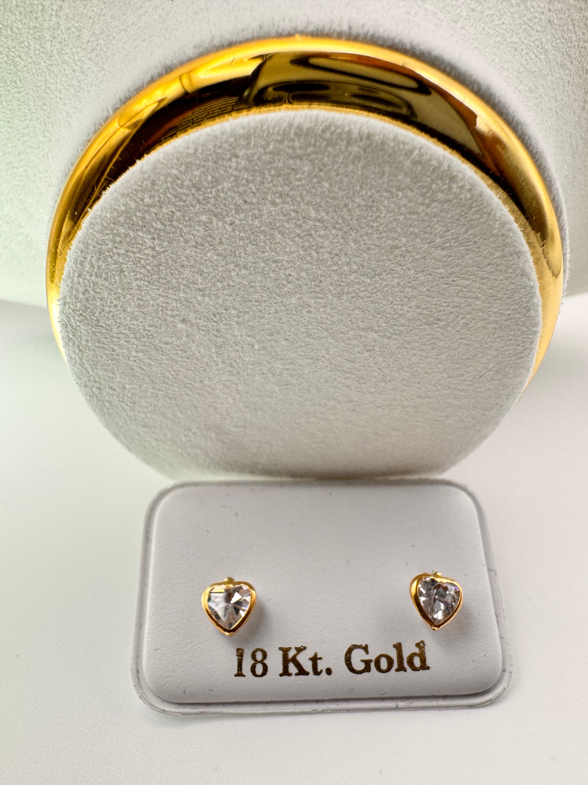 Heart-shaped earrings 18k