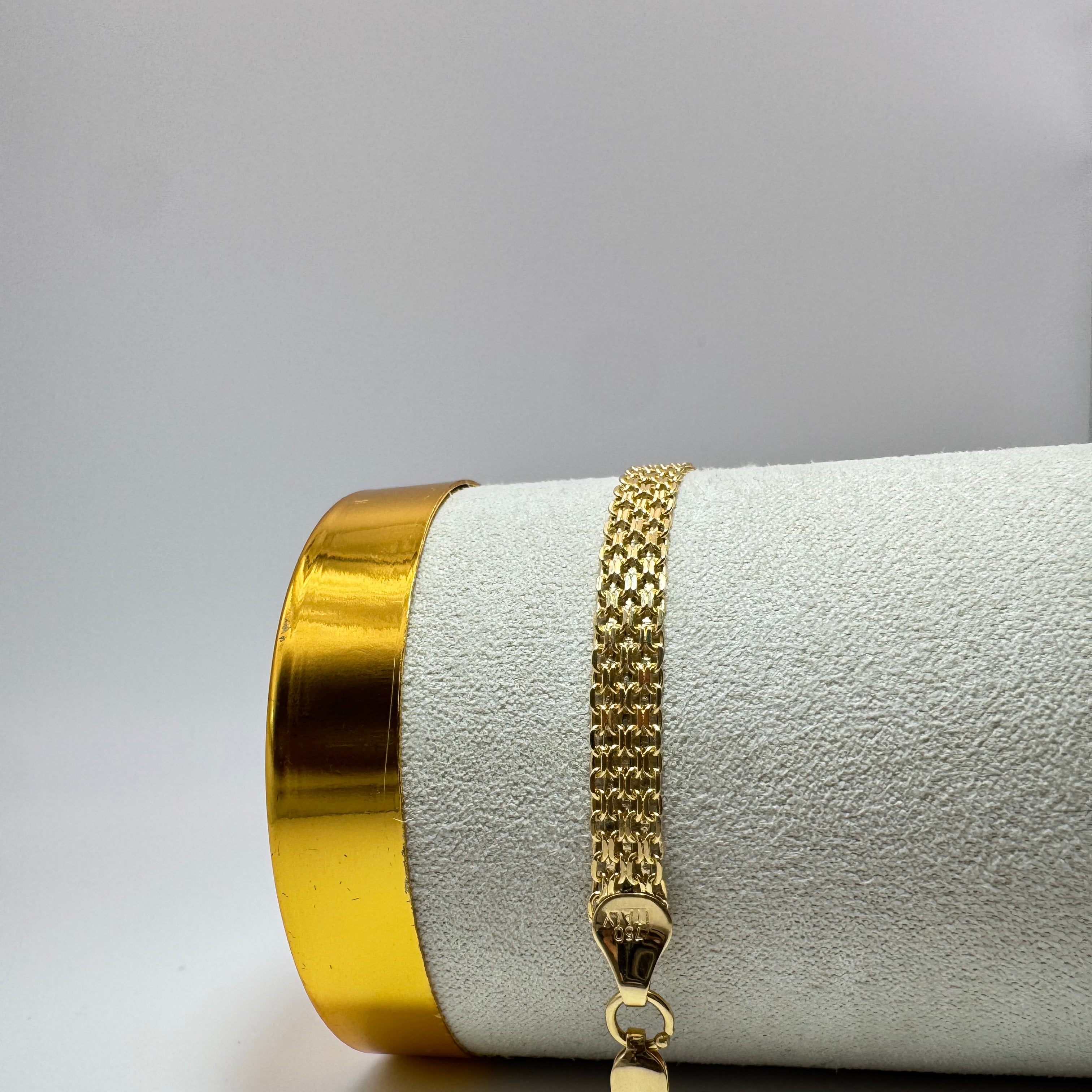 Chinese Bracelet 18k